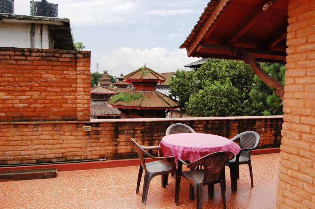 World Heritage Hotel And Apartments Katmandu Dış mekan fotoğraf